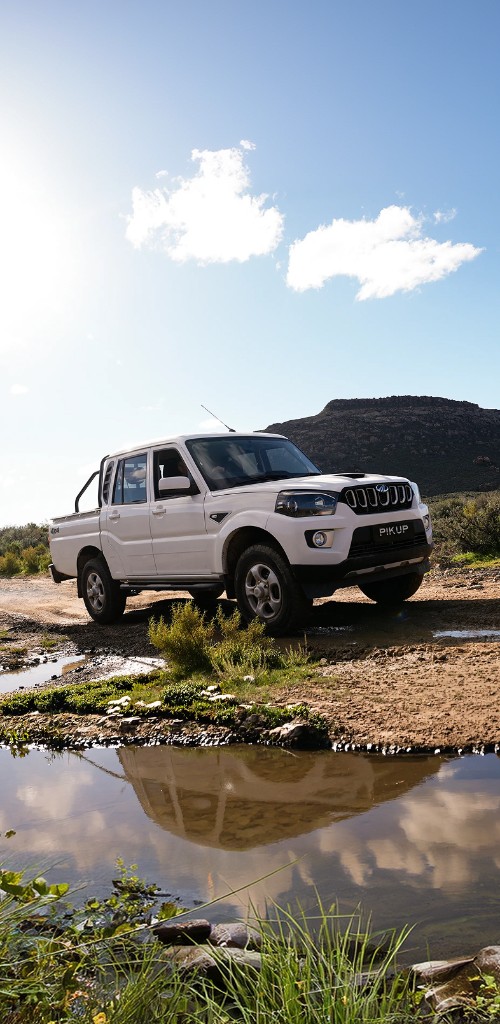 Mahindra Pik Up Double Cab hero