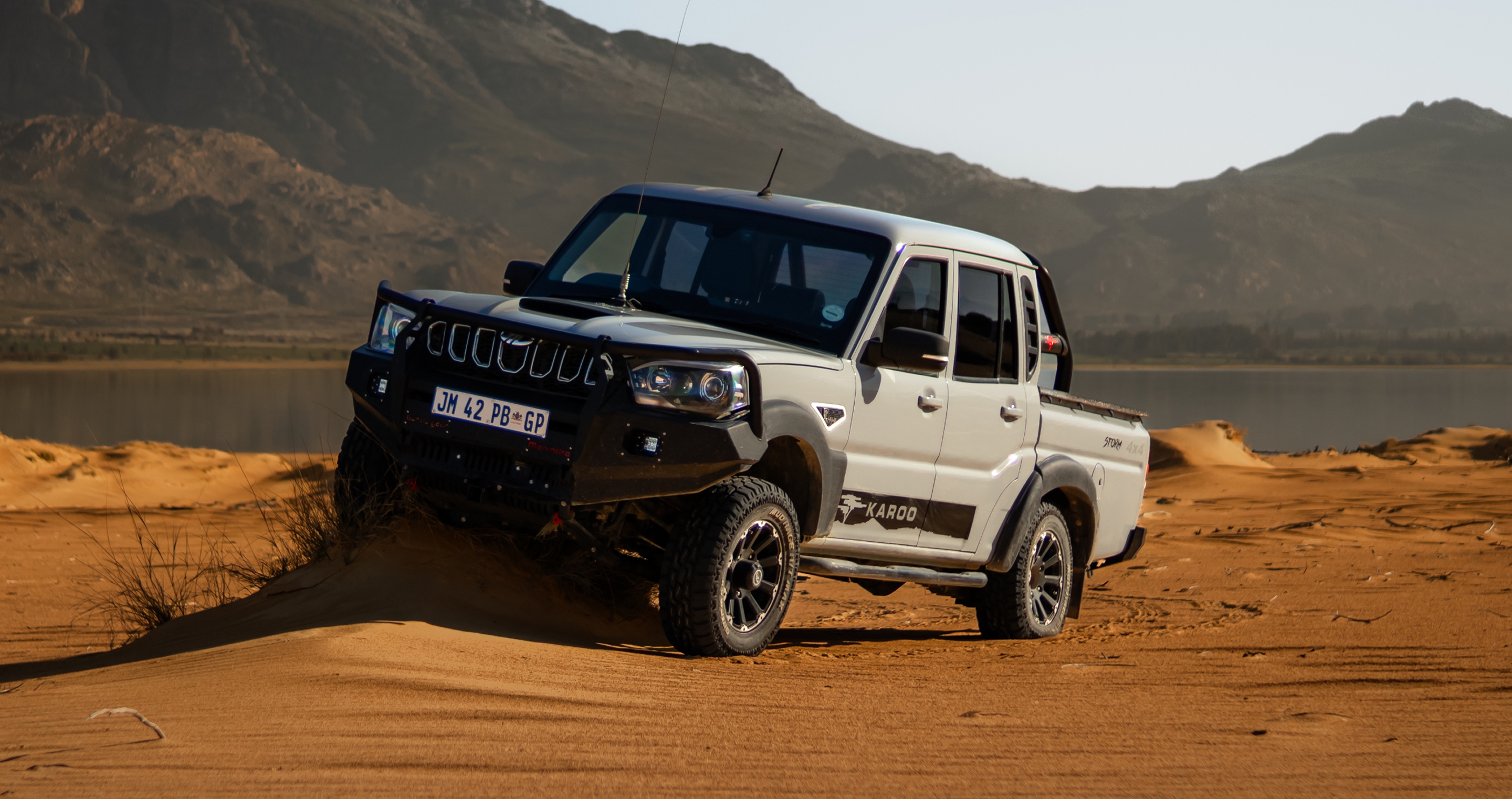 Mahindra Karoo Storm hero