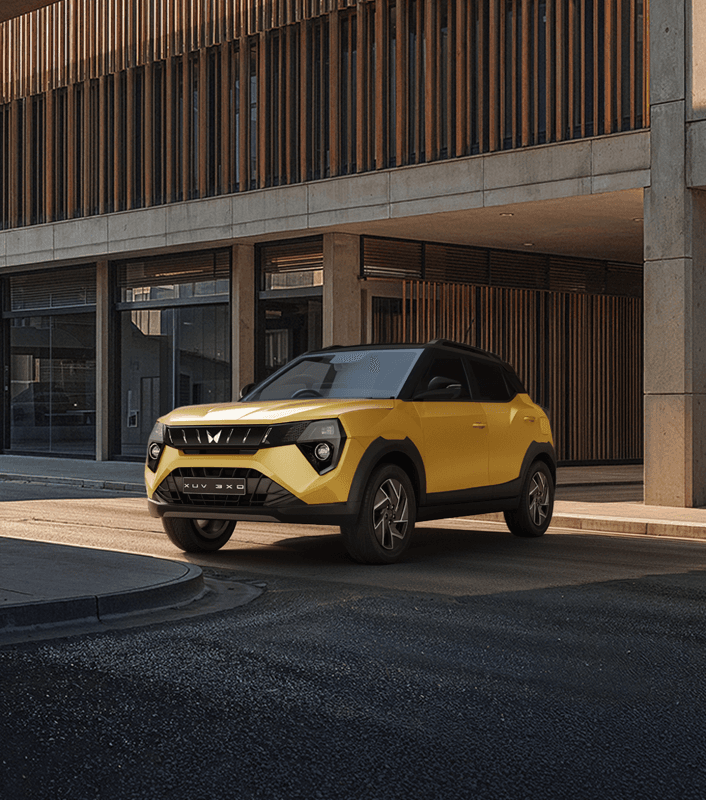 XUV 3XO Citrine Yellow Black