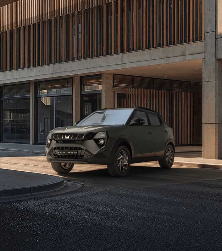 XUV 3XO Deep Forest Grey