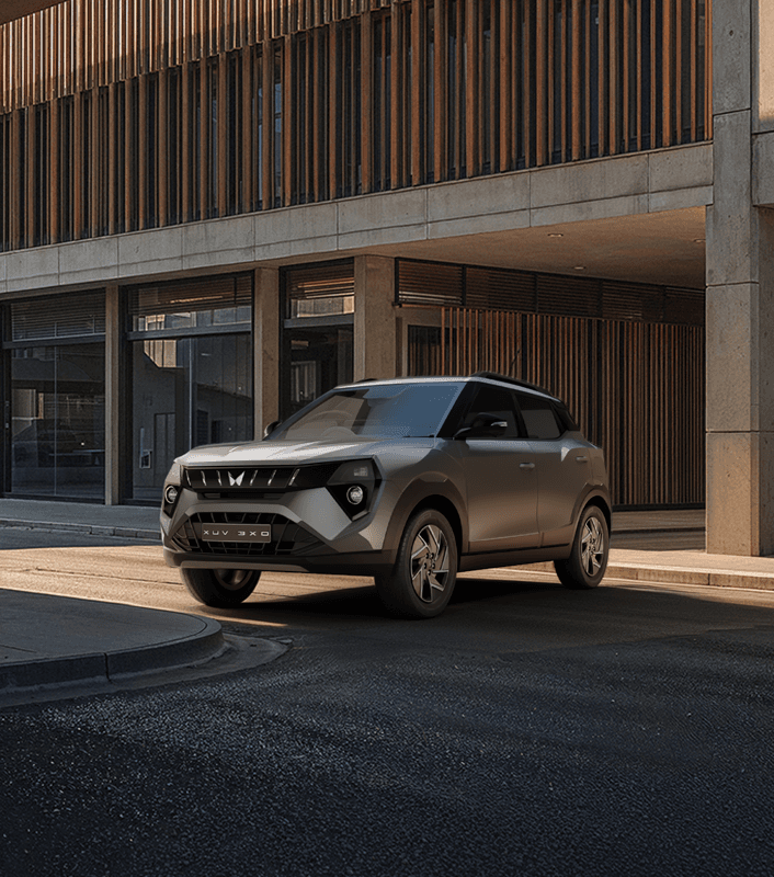 XUV 3XO Galaxy Grey