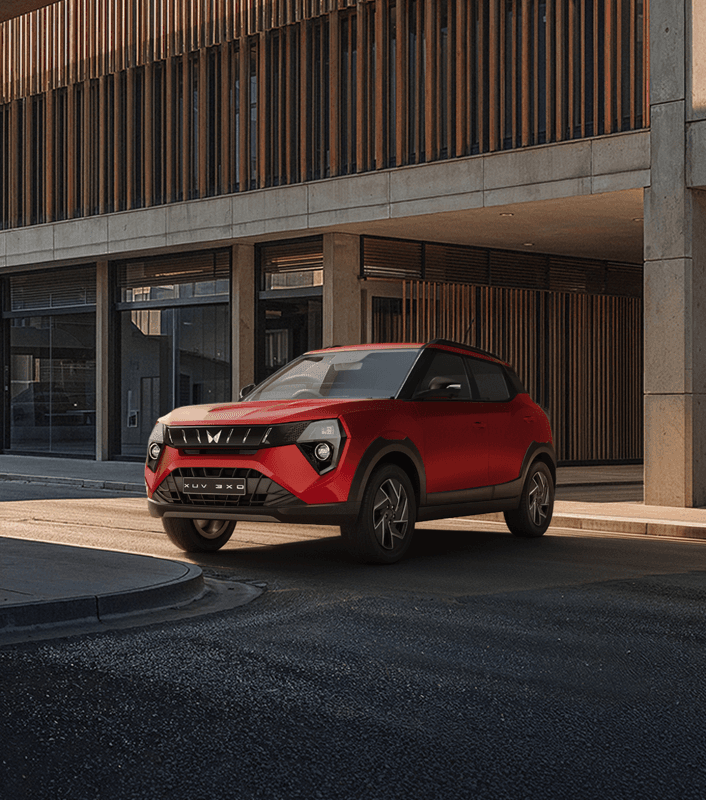 XUV 3XO Tango Red