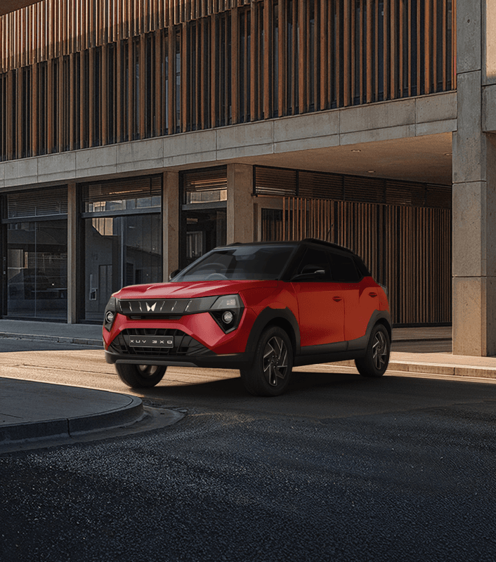 XUV 3XO Tango Red Black