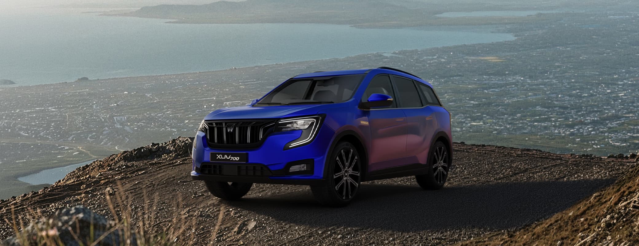 XUV700 Electric Blue