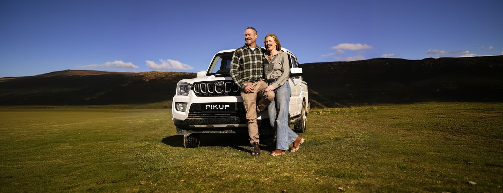 Pik Up Double Cab — Presence & detail