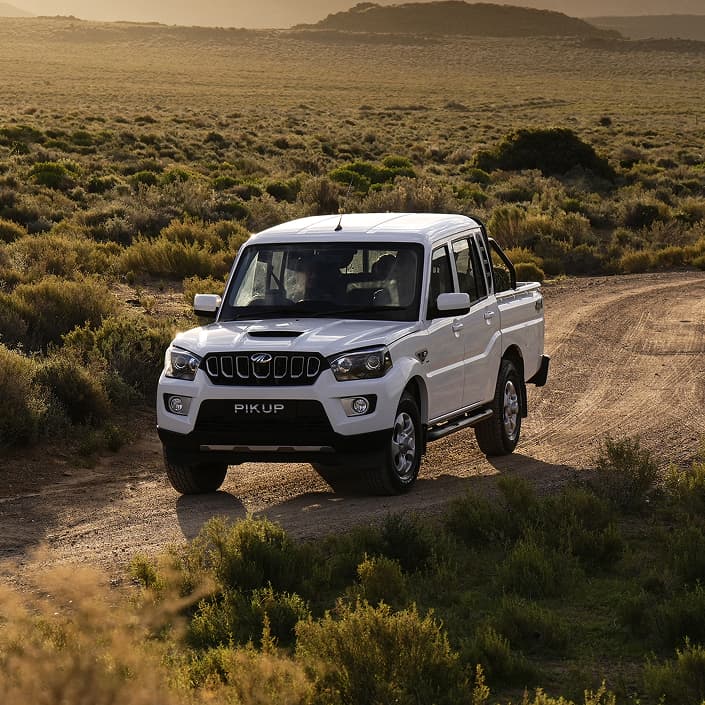 Mahindra Pik Up Double Cab mHawk turbodiesel