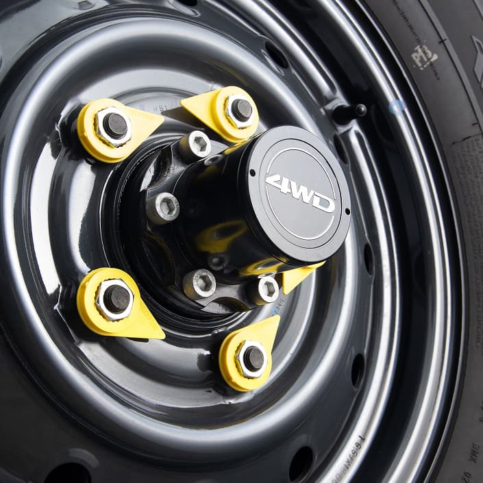 Mahindra S6 Mining wheel nut indicators