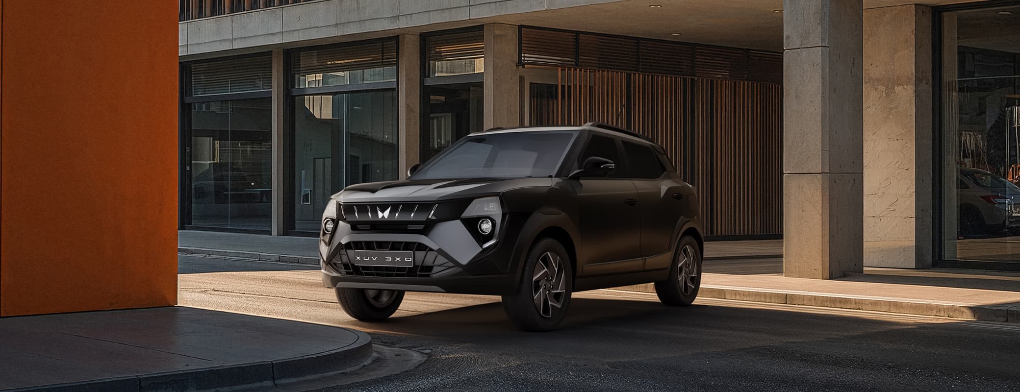 XUV 3XO Stealth Black