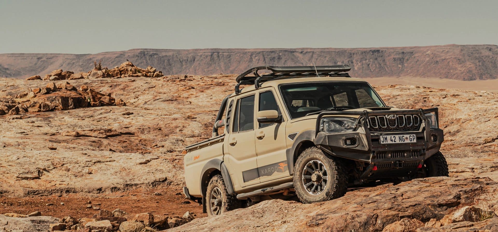 Mahindra Pik Up Karoo climbing a rocky outcrop
