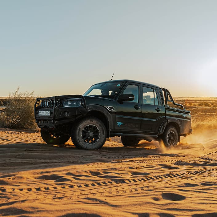 Mahindra Karoo Dusk adventure specification